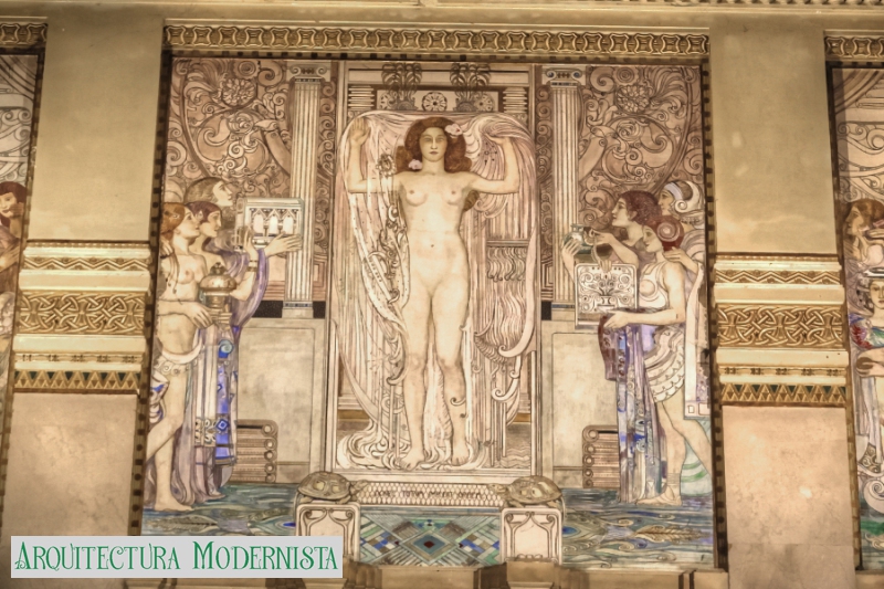 (Foto: https://isartnouveau.blogspot.com, 2013)