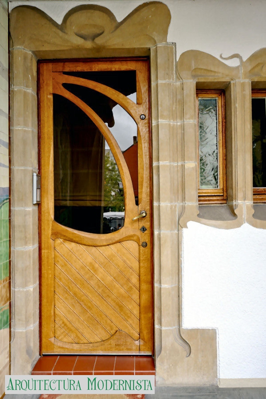 (Foto: https://isartnouveau.blogspot.com, 2014)