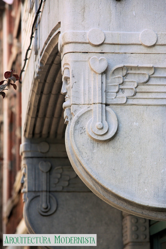 (Foto: https://isartnouveau.blogspot.com, 2018)