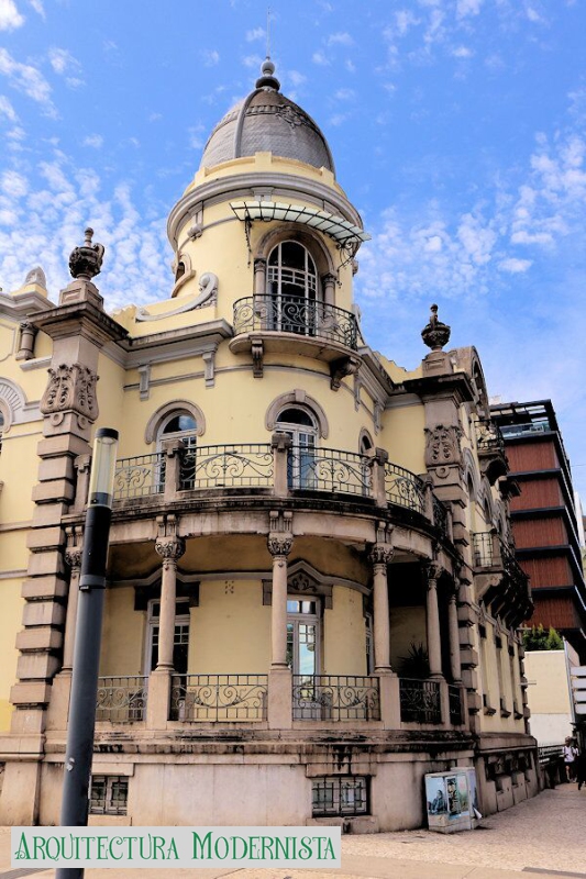 (Foto: https://isartnouveau.blogspot.com, 2023)