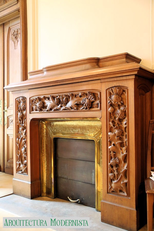 (Foto: https://isartnouveau.blogspot.com, 2012)