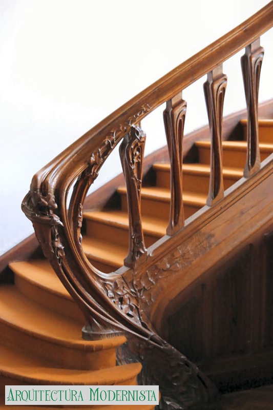 (Foto: https://isartnouveau.blogspot.com, 2012)