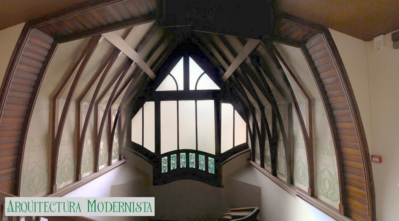 (Foto: https://isartnouveau.blogspot.com, 2012)