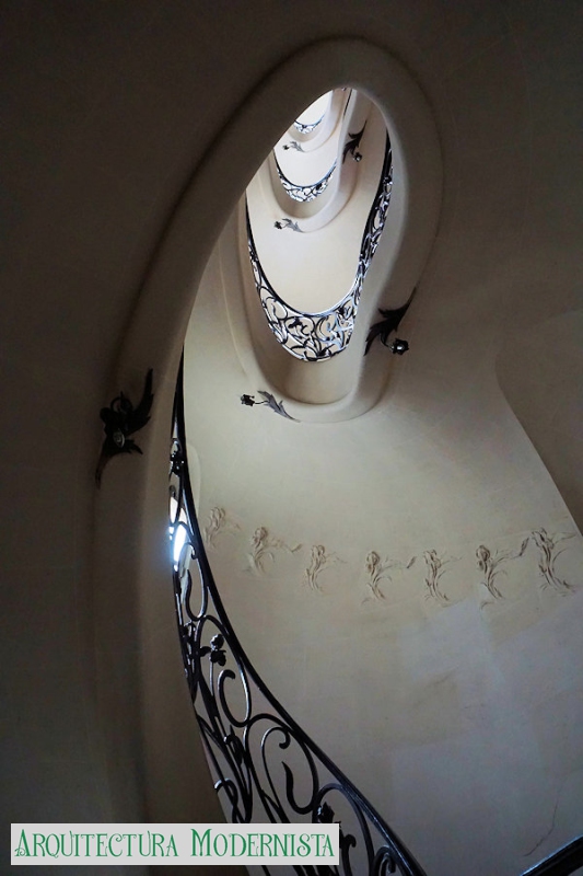 (Foto: https://isartnouveau.blogspot.com, 2019)