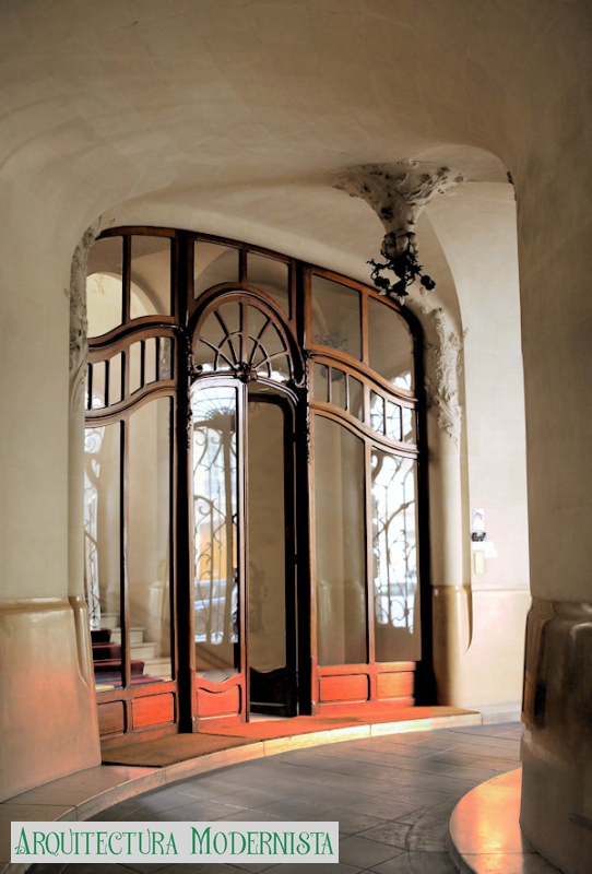 (Foto: https://isartnouveau.blogspot.com, 2019)