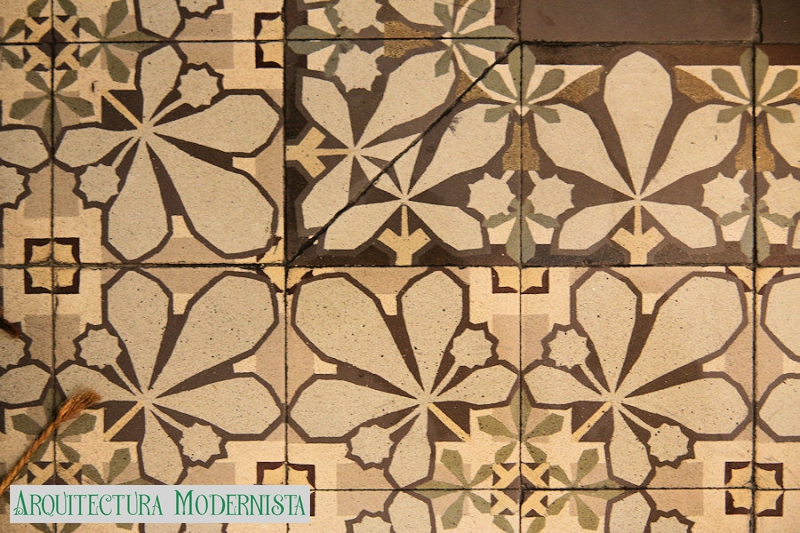 (Foto: https://isartnouveau.blogspot.com, 2019)