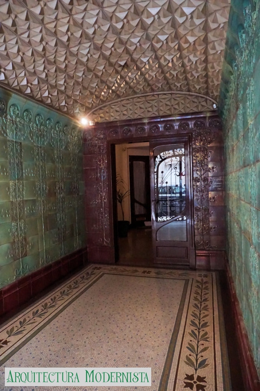 PARIS-claudeChahu9p (Foto: https://isartnouveau.blogspot.com, 2019) PARIS-claudeChahu9p