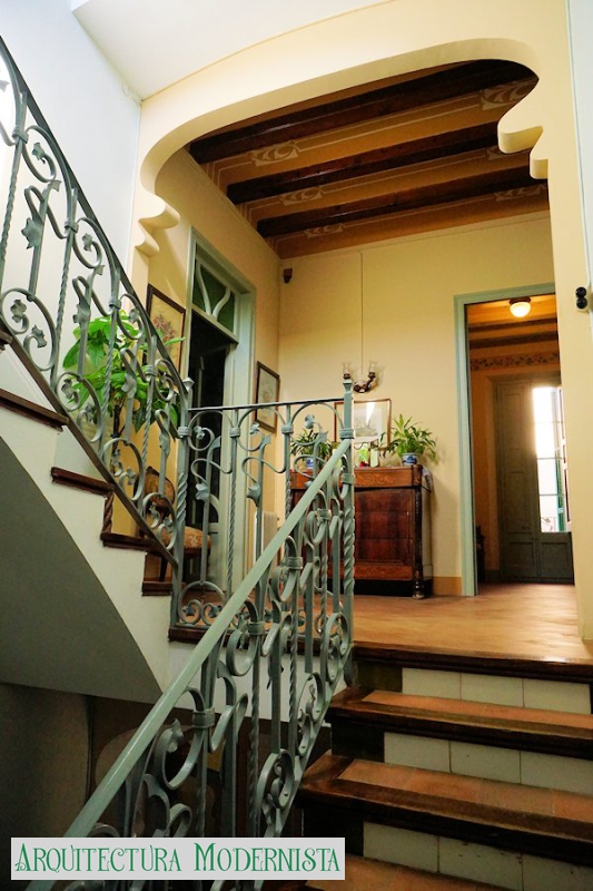 (Foto: https://isartnouveau.blogspot.com, 2014)