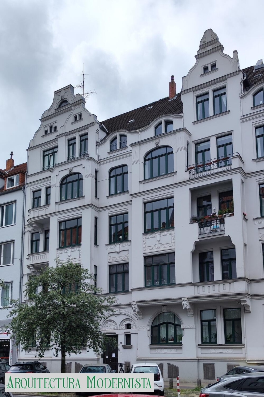 Ferdinand-Wallbrecht-Str., 19 -Hannover-