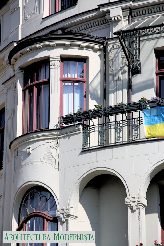 (Foto: https://isartnouveau.blogspot.com, 2022)