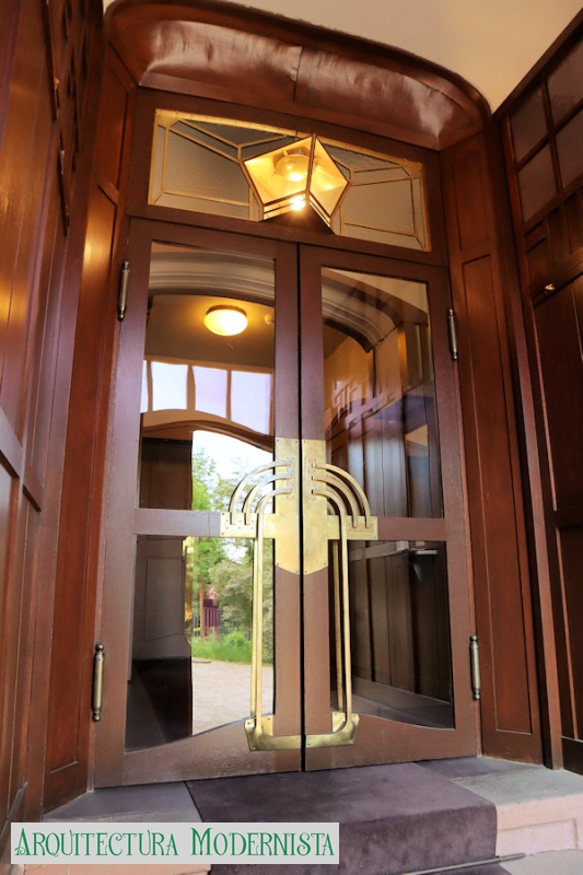 (Foto: https://isartnouveau.blogspot.com, 2022)