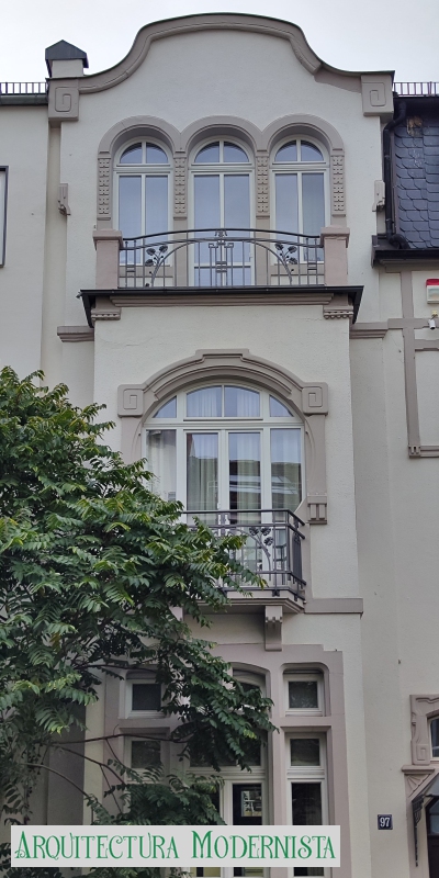 Leerbach 97 -Frankfurt-