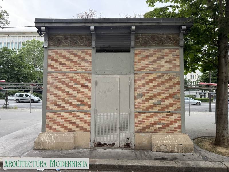 Cours Vincennes -París- (Foto: Chabe01, 2026) Cours Vincennes -París-